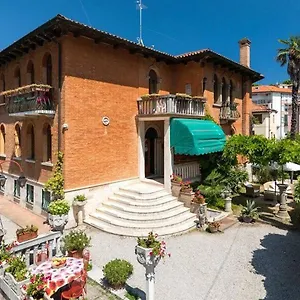 Albertina Hotel